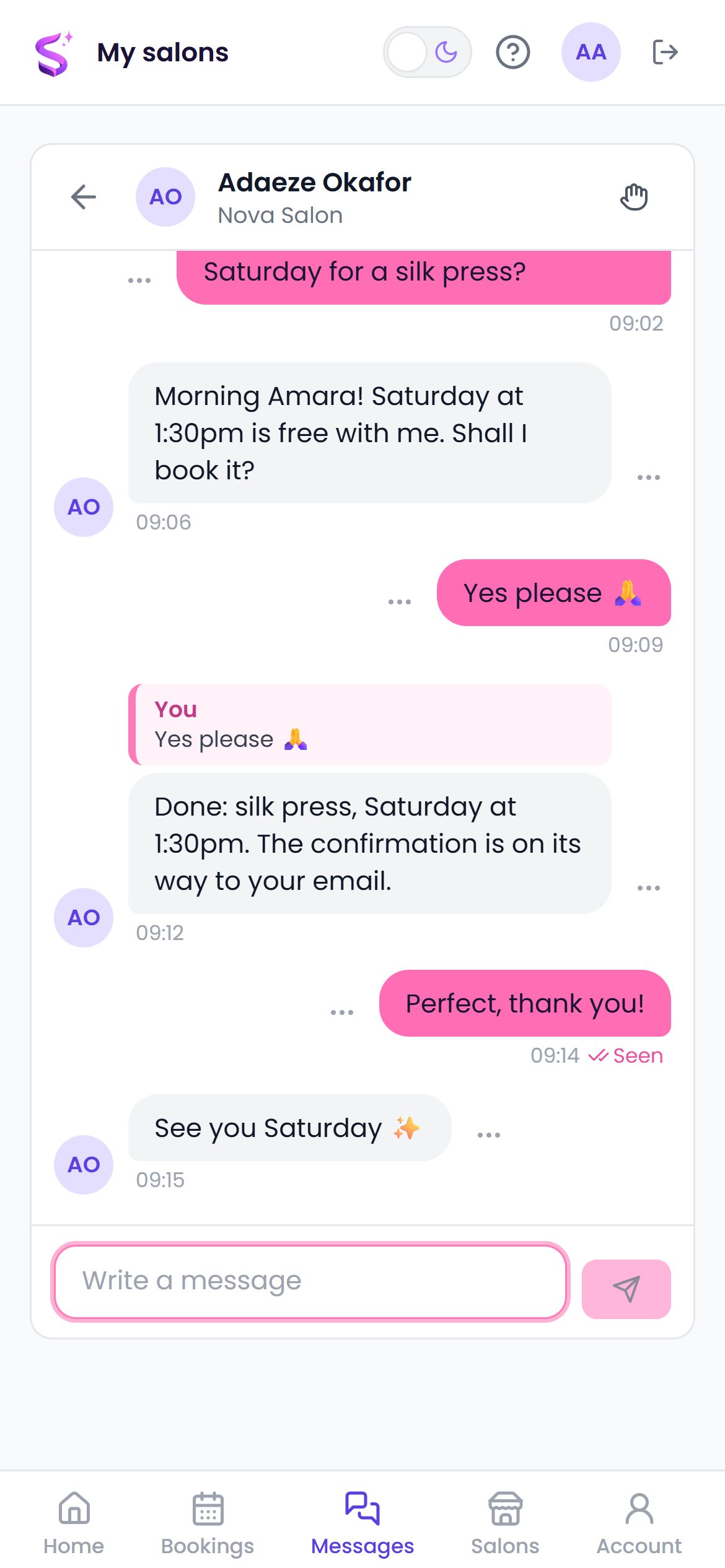 A client replying to her salon from the Salyntra client portal on her phone